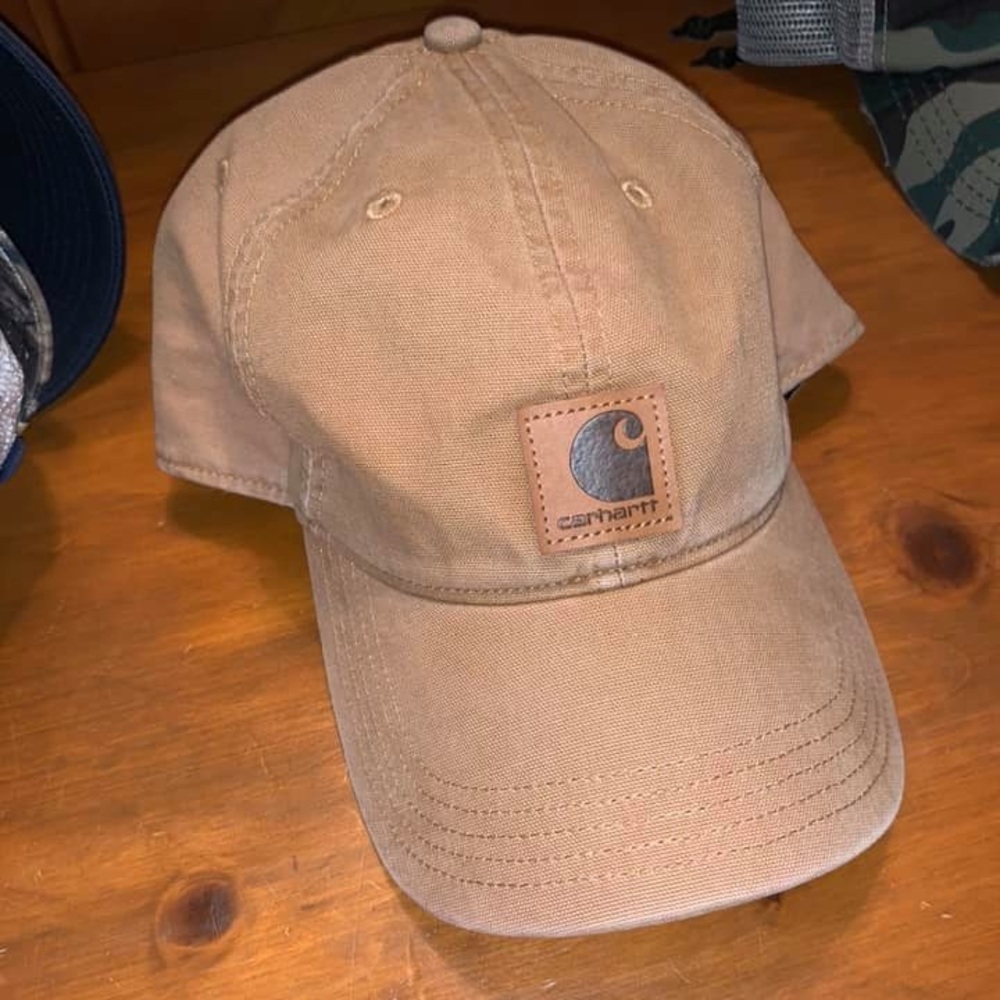 Carhartt hat